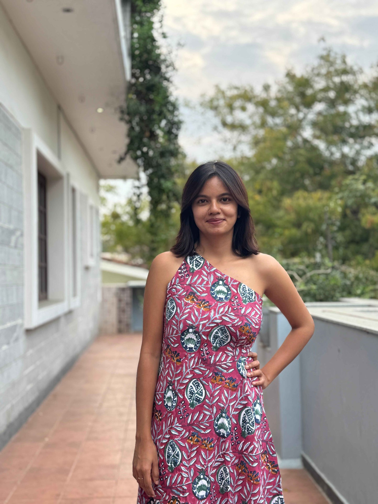 Pomo Dress