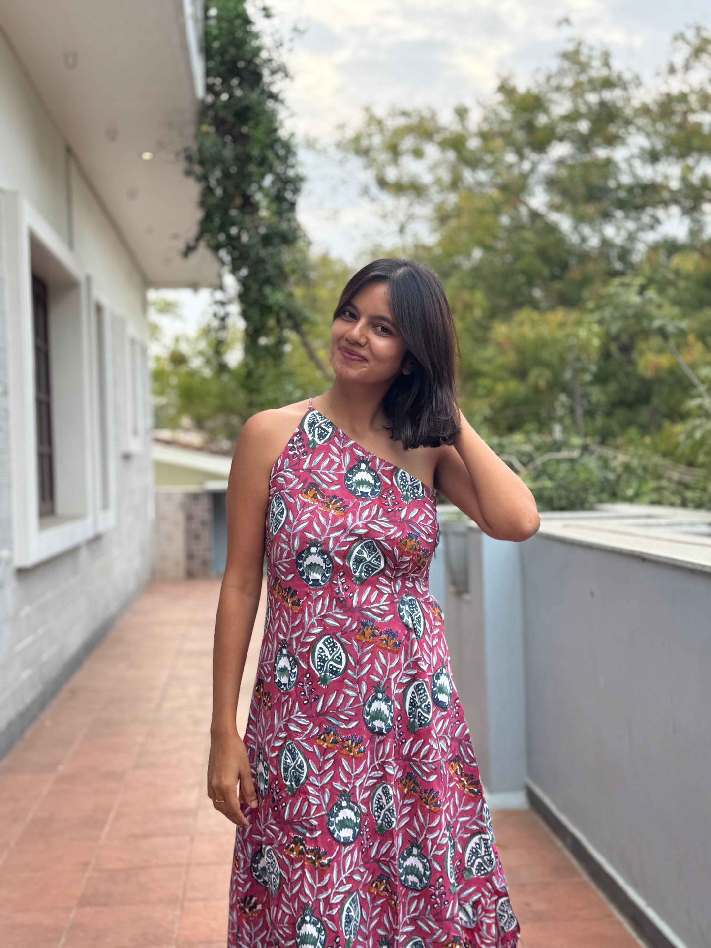 Pomo Dress