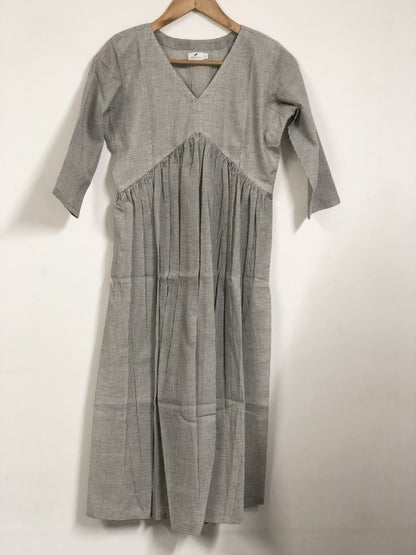 Small Checkered Khadi Inverted Yoke Dress