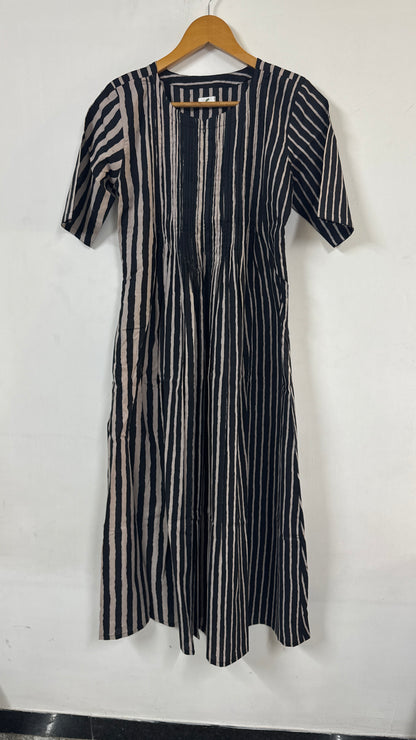 Monochrome Stripe Pin-Tuck Tunic Dress